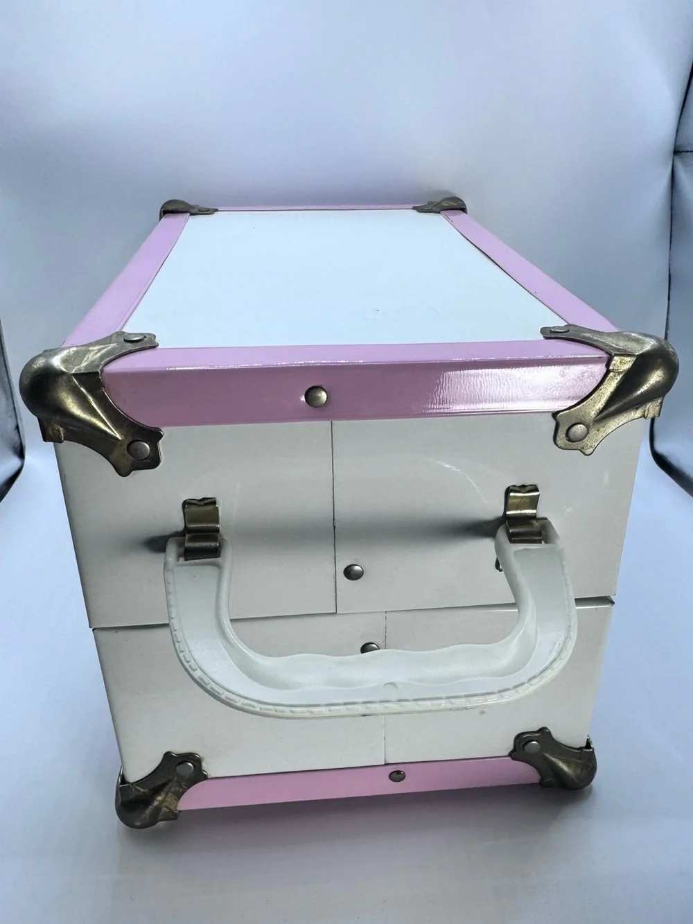 Vintage Vogue Dolls Ginny White and Pink Metal Doll Trunk